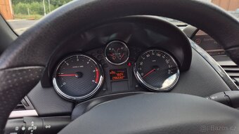 Peugeot 207CC 2012 1.6 HDI 96 000Km 1.majitel Kůže Navi - 16