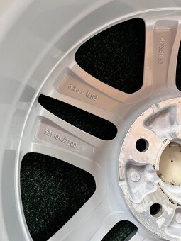 5x114,3 R16 Kia Ceed Original - STAV NOVÝCH - 16