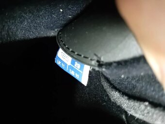 Lyže,lyžáky,helma,brýle - 16