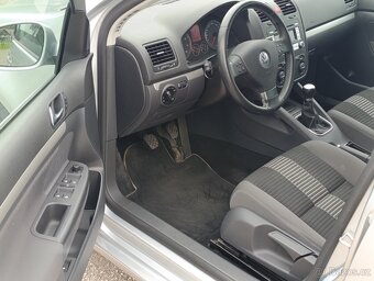 VW Golf 5 1.6i 75kw -málo najeto - 16