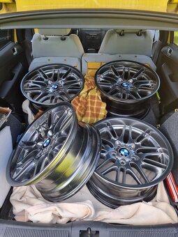 BMW e39 M5 - 16