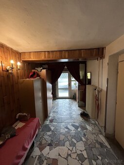 Prodej vyčleněné bytové jednotky v RD s parkovacími místy a  - 16