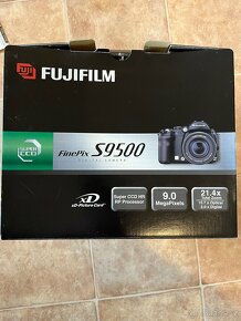 Digit. fotoaparát FUJIFILM FinePix S 9500 s příslušenstvím - 16