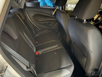 FORD FIESTA 1.3 60kw 2017 PUVOD ČR - 16