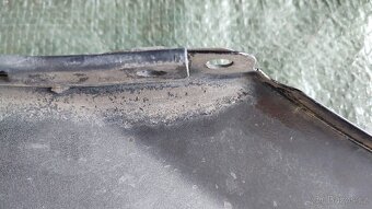 Mercedes W164 BLATNÍK LEVÝ ČERNÝ 4000kč - 16