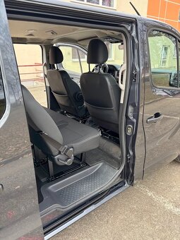 Renault Trafic L2 COMBI VAN Blue dCi 150 - 16