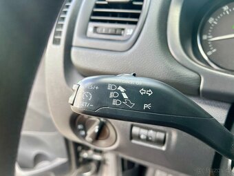 Škoda Fabia Combi 1.2TSI 63kw VÝHŘEV Senzory TEMPOMAT Aux - 16