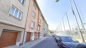 Prodej byty 1+1, 35 m2 - Znojmo, ul. Chelčického - 16