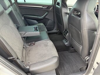 Škoda KODIAQ SPORTLINE 2.0 TDi EVO 4x4 WEBASTO KAMERA TAŽNÉ - 16