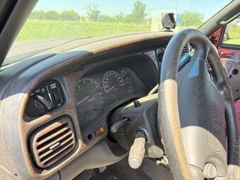 Dodge RAM 5.9 V8 automat – sklápěč, po GO - 16