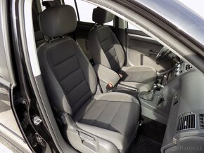 Volkswagen Touran 1.6TDI/Comfortline/Klima/Pano/ - 16