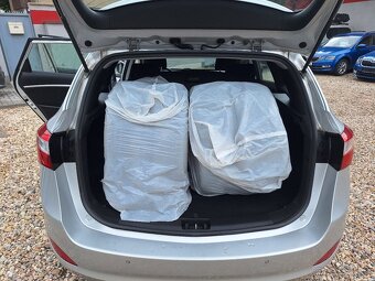 Hyundai I30 1.6 CRDi 81KW Nové v ČR, S.Kniha, DPH, Trikolor - 16