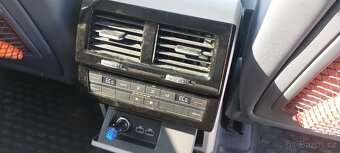 Prodám VW TOUAREG  4,0 TDI V8, 1.majitel, 310 KW - 16