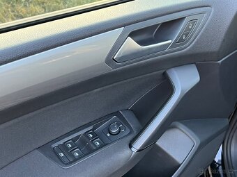 Volkswagen Touran 1.6 TDI, 85 kW, 2016 – 7 míst - 16