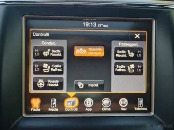 Jeep Grand Cherokee 3.0CRDi 184kW OVERLAND 108tKMM - 16