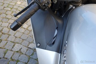 Kawasaki ZZR 1200 - 16