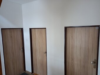 Pronájem byt Sedlčany 2kk 41m2 podkrovní - 16