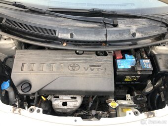 Toyota Yaris 1.3i 74kW 2009 Klima, ČR, 5 dv. - 16