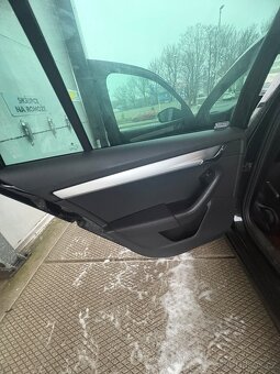 Škoda Octavia 1.6 TDi 85kw - 16