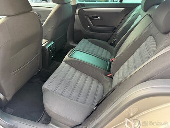 Volkswagen PASSAT CC 2.0 TDi CR SPORT - 16