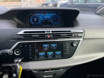 Citroën C4 Picasso 1.6i 88kW 7míst,navi,kamera - 16