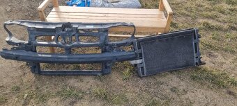 VW Golf 4 Náhradní díly Alternator, vaha vzduchu, alu kola - 16
