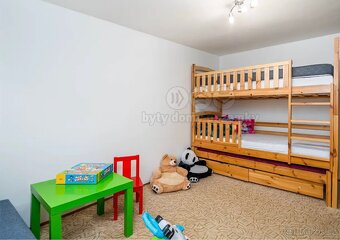 Prodám dům - bývalou provozovnu restaurace - 16