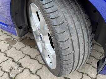 Ford Fiesta ST 1.6i 134 kW klima - 16