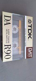 DAT kazety -  sbírka. - 16