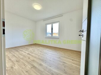 Prodej rodinného domu 5+kk se zahradou v obci Drásov, okres  - 16