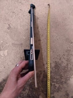 Magnetický přípravek pro vrtání pojezdů šuplíků do skříněk - 16