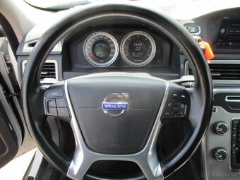 VOLVO XC70 2,4D 120KW CROSSCOUNTRY AWD GPS XENON 2013 - 16