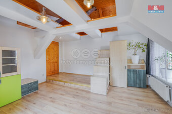 Prodej rodinného domu, 285 m², Kozolupy - 16