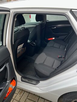 Hyundai I40 1.7CRDi automat - 16