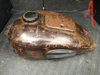 Nádrž K750 K650 K750M MT9 MV750 MB750 Dněpr Ural - 16