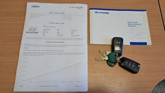 Hyundai i30, 1.6i / najeto 83 000 km 1.MAJITEL ČR - 16
