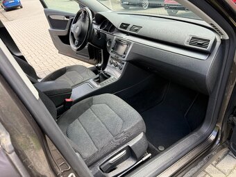 Volkswagen Passat B7 r.v.2012 - 16