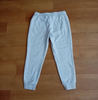 Adidas dámské tepláky vel. M Rezervace - 16