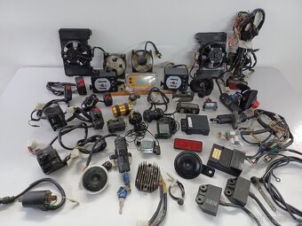 KTM LC4 640 - 620 KOLA, TLUMIČE, PUMPY, BRZDIČE ... - 16