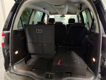 Ford Galaxy 2,0 TDCI GHIA 7 MÍST BI-XEN - 16