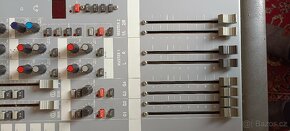 Profi mixážní pult MITEC PERFORMER 28 - 16