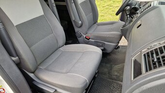 VW T5 facelift Multivan 2.0Tdi 103kW, rok 04/2015 - 16