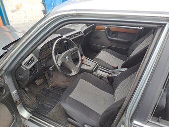 Bmw e23 728i - 16