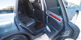 Volkswagen Touareg II 3,0 TDI - V6 - 180kw. 4-Motion PĚKNÝ - 16