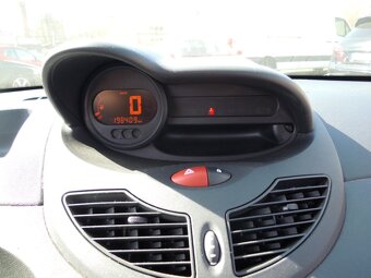 Renault Twingo 1.2i 43kw(58hp) r.v.10/2009 - 16