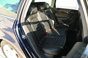 Volkswagen Passat 2.0TDI 125KW DSG 4x4 Highline 12/10 - 16