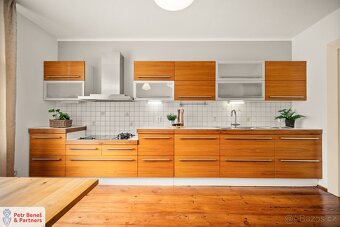 Stylový byt 4+1, kterému genius loci rozhodně nechybí - 16