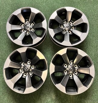 6x139.7 R18 Orig. Alu Dodge RAM 1500 REBEL - TOP STAV - 16