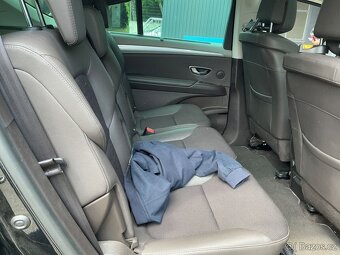 Renault Espace 1.6dCi 118kW Intens 7-Míst Panorama tažné - 16