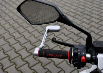 Italjet Dragster 200 ABS NOVÉ SKLADEM benzín automat 13 kw - 16
